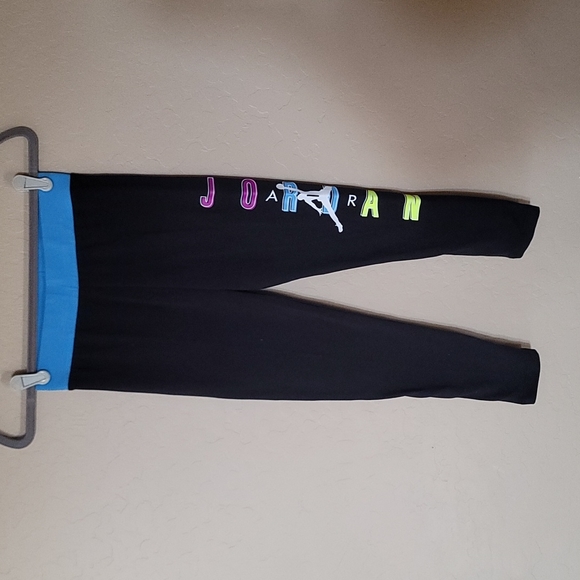 Jordan Girls Leggings - Picture 3 of 4